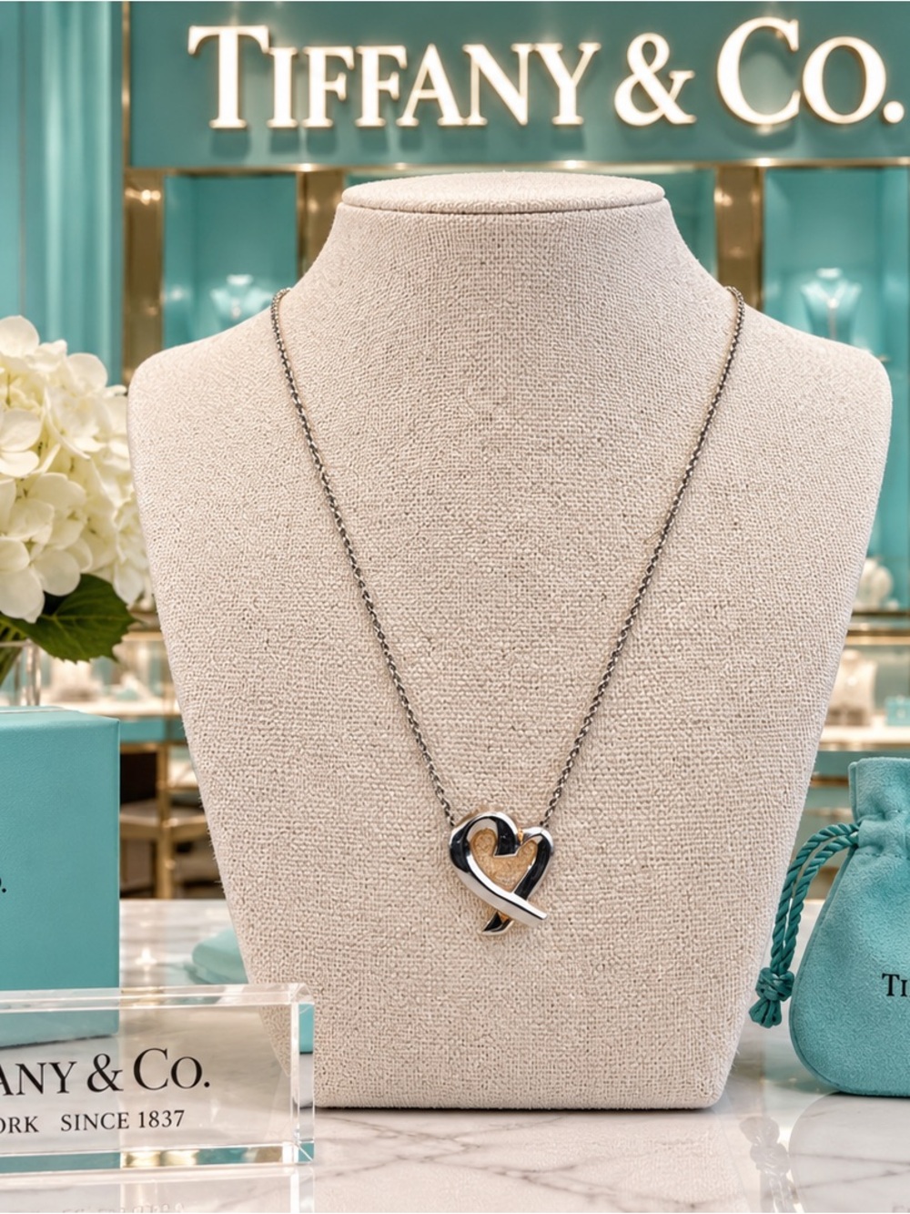 Tiffany & Co. Paloma Picasso Loving Heart Sterling Silver 925 Pendant Necklace